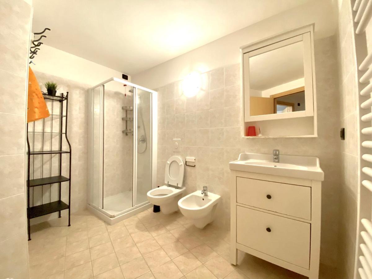 Family Fun Apartment Mezzegra Ngoại thất bức ảnh